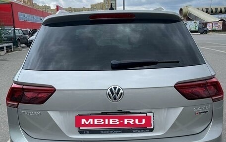 Volkswagen Tiguan II, 2017 год, 2 800 000 рублей, 4 фотография