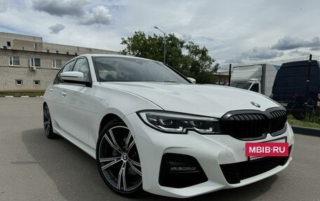 BMW 3 серия, 2020 год, 4 000 000 рублей, 3 фотография