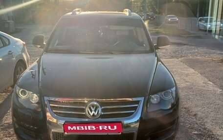 Volkswagen Touareg III, 2007 год, 1 400 000 рублей, 3 фотография