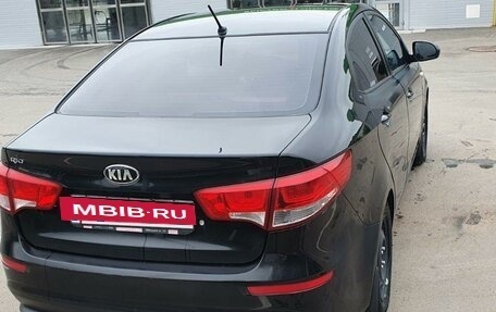 KIA Rio III рестайлинг, 2015 год, 1 100 000 рублей, 3 фотография