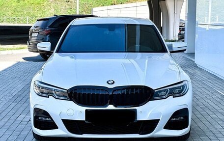 BMW 3 серия, 2019 год, 2 399 000 рублей, 2 фотография