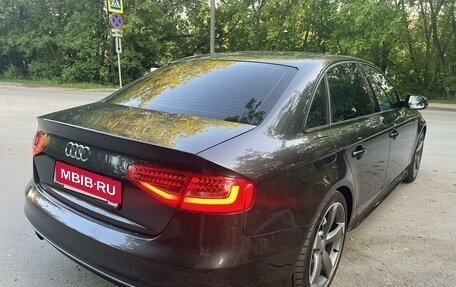 Audi A4, 2014 год, 2 350 000 рублей, 6 фотография