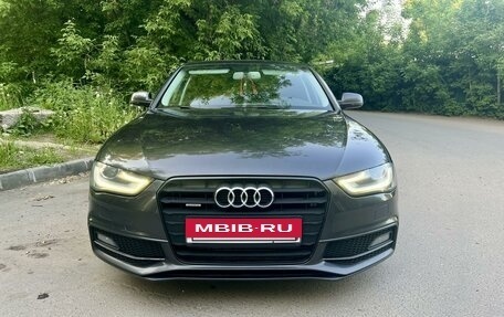 Audi A4, 2014 год, 2 350 000 рублей, 4 фотография