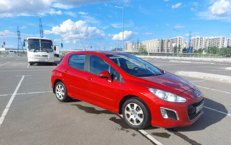 Peugeot 308 II, 2011 год, 775 000 рублей, 3 фотография