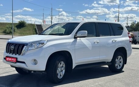 Toyota Land Cruiser Prado 150 рестайлинг 2, 2016 год, 4 380 000 рублей, 1 фотография