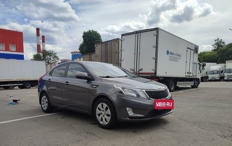 KIA Rio III рестайлинг, 2014 год, 1 000 000 рублей, 2 фотография