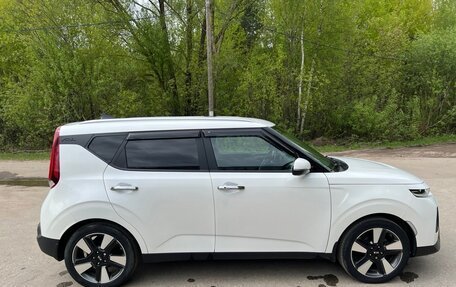 KIA Soul III, 2019 год, 2 380 000 рублей, 2 фотография