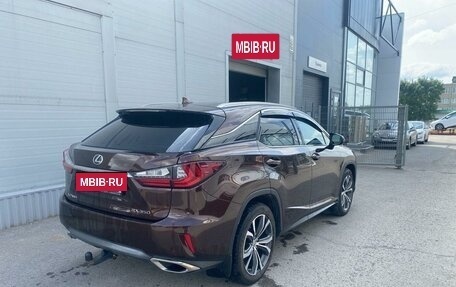 Lexus RX IV рестайлинг, 2016 год, 3 980 000 рублей, 4 фотография