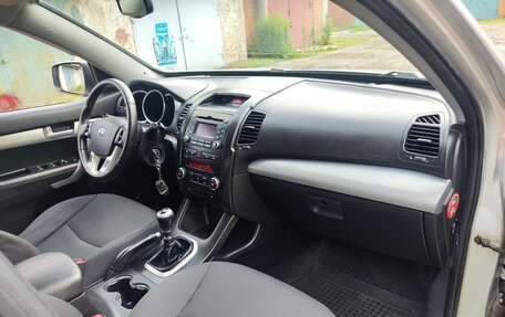 KIA Sorento II рестайлинг, 2012 год, 1 440 000 рублей, 25 фотография