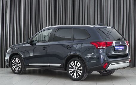 Mitsubishi Outlander III рестайлинг 3, 2020 год, 2 284 000 рублей, 2 фотография