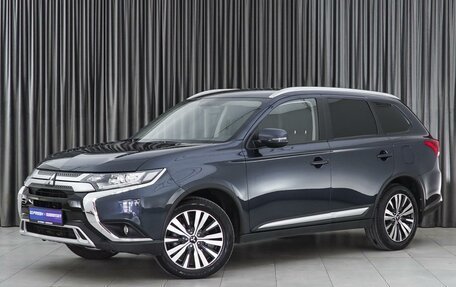 Mitsubishi Outlander III рестайлинг 3, 2020 год, 2 284 000 рублей, 5 фотография