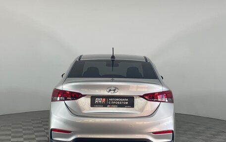 Hyundai Solaris II рестайлинг, 2018 год, 1 599 900 рублей, 6 фотография