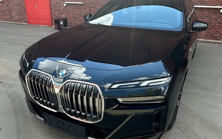 BMW 7 серия, 2022 год, 12 700 000 рублей, 5 фотография