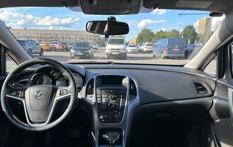 Opel Astra J, 2013 год, 690 000 рублей, 10 фотография