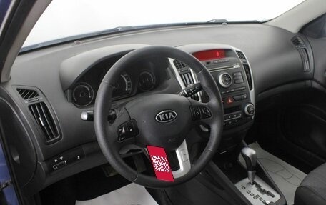 KIA cee'd I рестайлинг, 2011 год, 860 000 рублей, 13 фотография