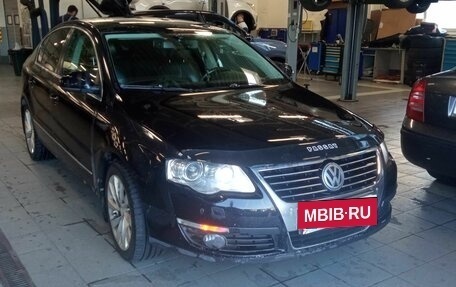 Volkswagen Passat B6, 2010 год, 659 000 рублей, 2 фотография