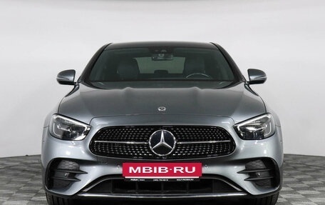 Mercedes-Benz E-Класс, 2022 год, 6 099 000 рублей, 2 фотография