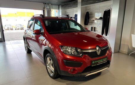 Renault Sandero II рестайлинг, 2018 год, 1 265 000 рублей, 3 фотография