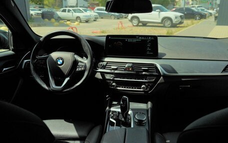 BMW 5 серия, 2021 год, 5 150 000 рублей, 21 фотография