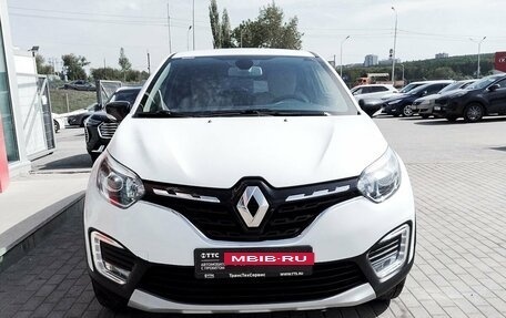 Renault Kaptur I рестайлинг, 2021 год, 1 777 000 рублей, 2 фотография