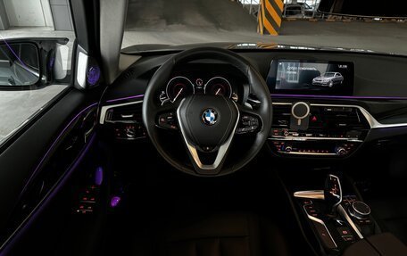 BMW 5 серия, 2019 год, 4 890 000 рублей, 4 фотография