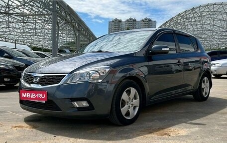 KIA cee'd I рестайлинг, 2010 год, 895 000 рублей, 1 фотография