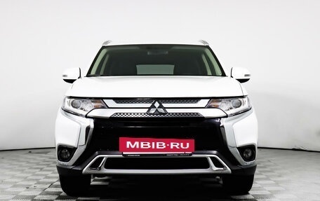 Mitsubishi Outlander III рестайлинг 3, 2020 год, 2 597 000 рублей, 2 фотография