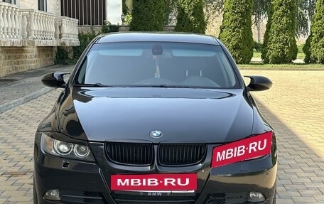 BMW 3 серия, 2006 год, 900 000 рублей, 2 фотография