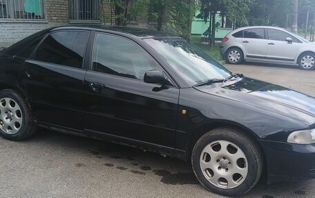 Audi A4, 1998 год, 290 000 рублей, 4 фотография