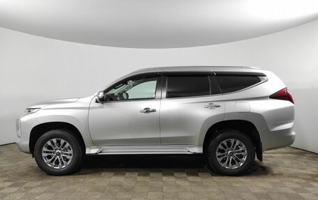 Mitsubishi Pajero Sport III рестайлинг, 2022 год, 5 230 000 рублей, 8 фотография