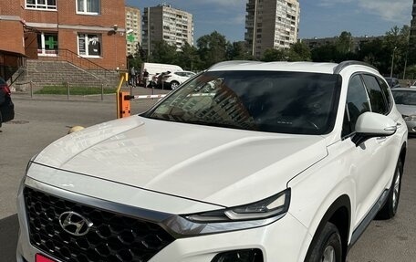 Hyundai Santa Fe IV, 2019 год, 2 960 000 рублей, 2 фотография