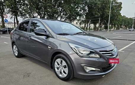 Hyundai Solaris II рестайлинг, 2014 год, 1 265 000 рублей, 3 фотография