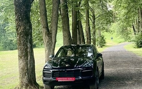 Porsche Cayenne III, 2019 год, 8 900 000 рублей, 2 фотография