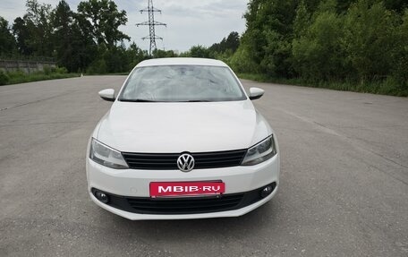 Volkswagen Jetta VI, 2014 год, 1 150 000 рублей, 2 фотография