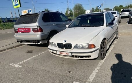 BMW 5 серия, 1998 год, 250 000 рублей, 3 фотография