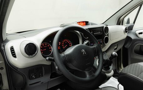 Peugeot Partner II рестайлинг 2, 2012 год, 855 000 рублей, 9 фотография