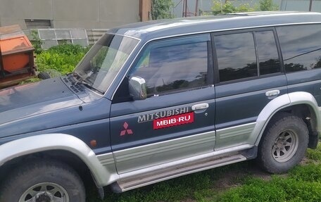 Mitsubishi Pajero III рестайлинг, 1991 год, 450 000 рублей, 3 фотография