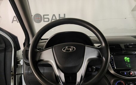 Hyundai Solaris II рестайлинг, 2013 год, 949 000 рублей, 12 фотография