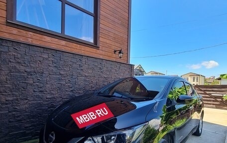 Nissan Leaf II, 2017 год, 1 680 000 рублей, 2 фотография