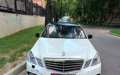 Mercedes-Benz E-Класс, 2010 год, 1 199 000 рублей, 1 фотография