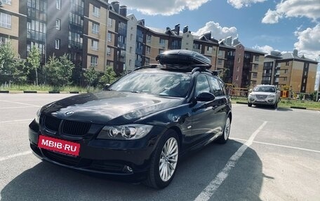 BMW 3 серия, 2007 год, 1 200 000 рублей, 1 фотография