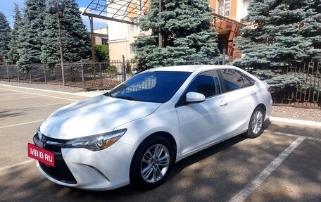 Toyota Camry, 2016 год, 1 950 000 рублей, 2 фотография