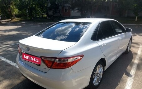 Toyota Camry, 2016 год, 1 950 000 рублей, 6 фотография