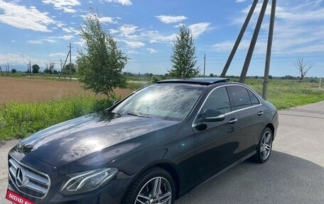 Mercedes-Benz E-Класс, 2019 год, 3 900 000 рублей, 14 фотография