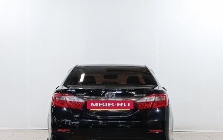 Toyota Camry, 2012 год, 1 899 000 рублей, 2 фотография