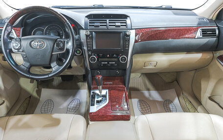 Toyota Camry, 2012 год, 1 899 000 рублей, 11 фотография