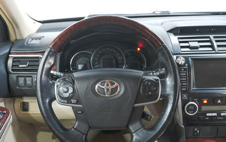Toyota Camry, 2012 год, 1 899 000 рублей, 13 фотография