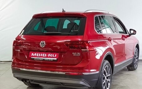 Volkswagen Tiguan II, 2017 год, 2 250 000 рублей, 5 фотография