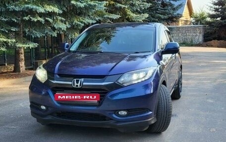 Honda Vezel, 2014 год, 1 690 000 рублей, 5 фотография