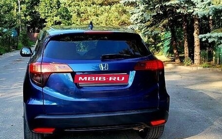 Honda Vezel, 2014 год, 1 690 000 рублей, 10 фотография